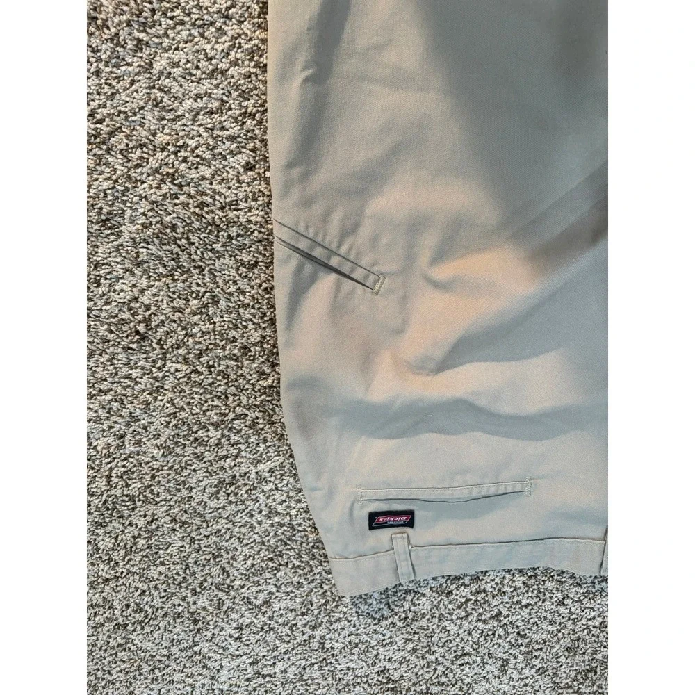 Dickies Work Pants Mens 42x30 Khaki Tan Straight Leg Utility Carpenter Workwear